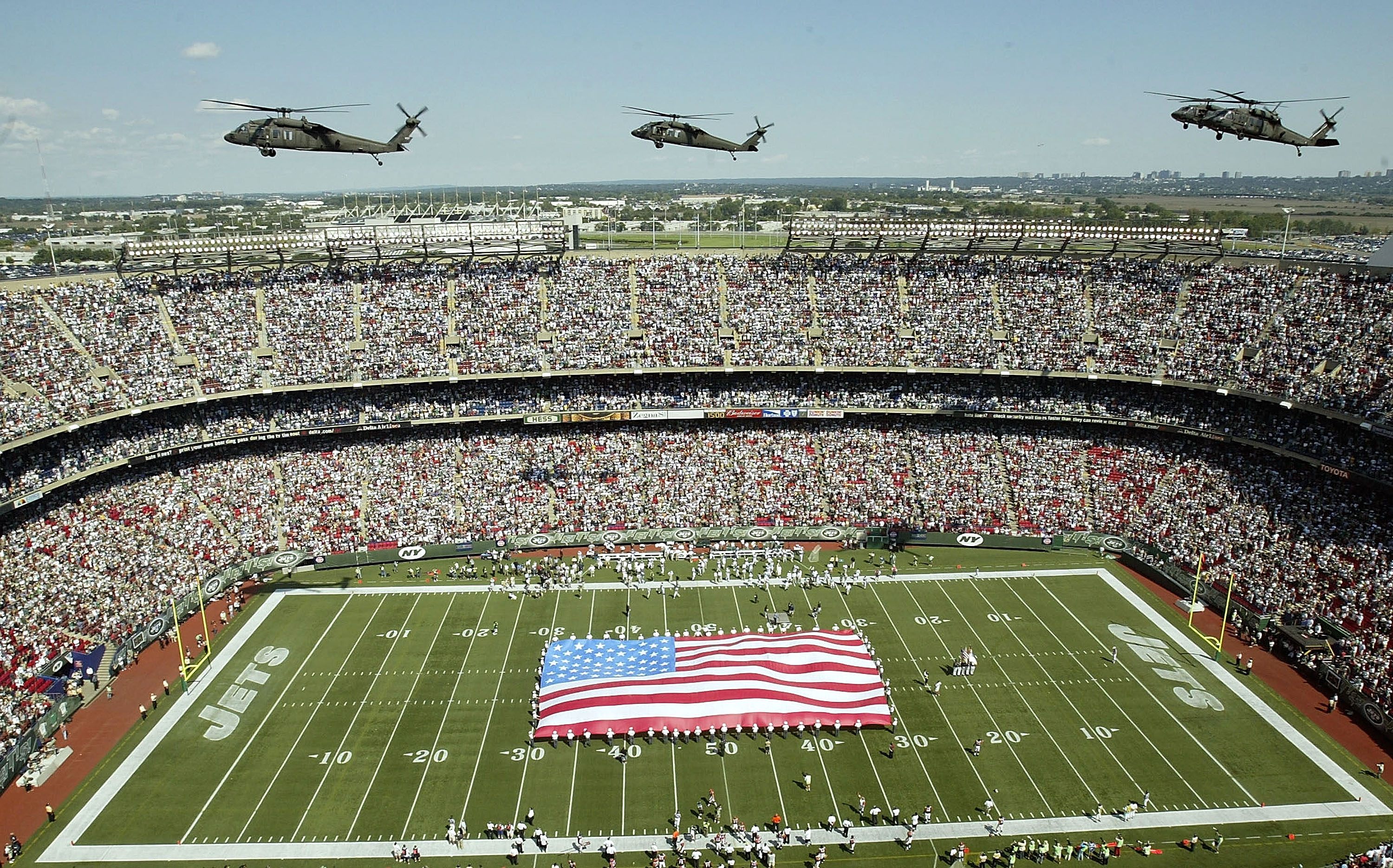 nfl-helicopter-flyover nfl-helicopter-flyover